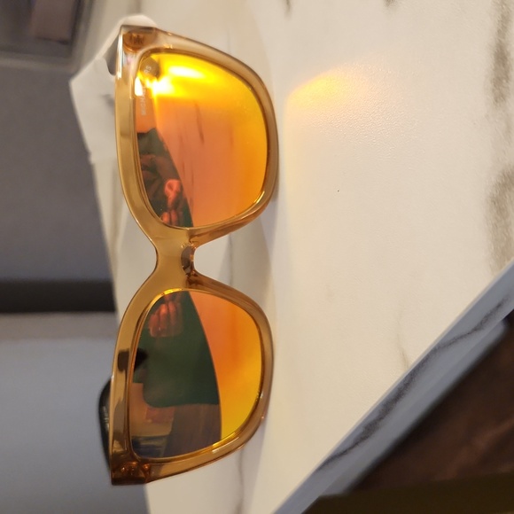 MICHAEL KORS Sunglasses *NEW* - Picture 6 of 6